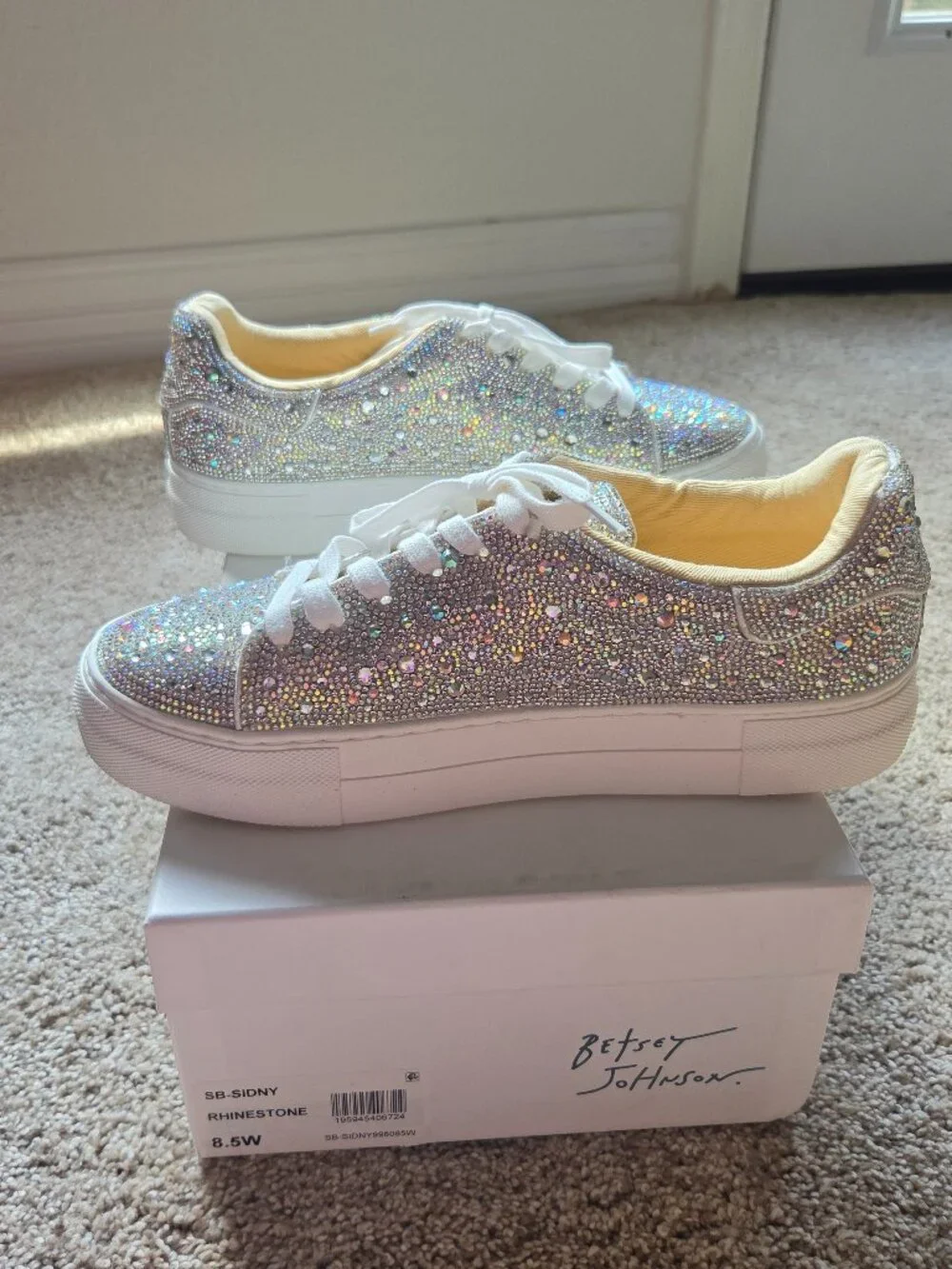 Betsey Johnson Sidney Silver Platform Shoe 8.5 WIDE